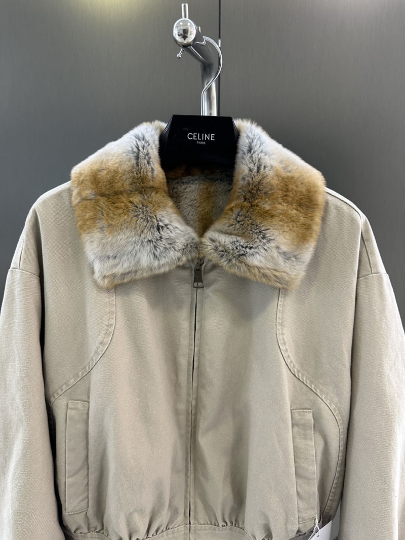 Ce1i*e outwears